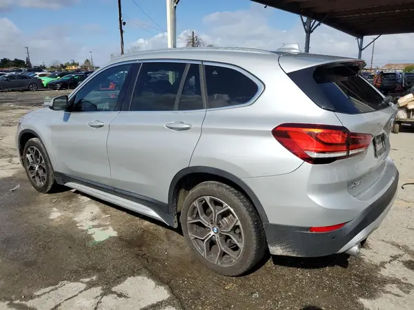 WBXJG7C03L5P45968 2020 BMW X1 - Image 2