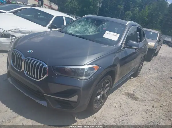 WBXJG7C03L5P51074 2020 BMW X1 - Image 2
