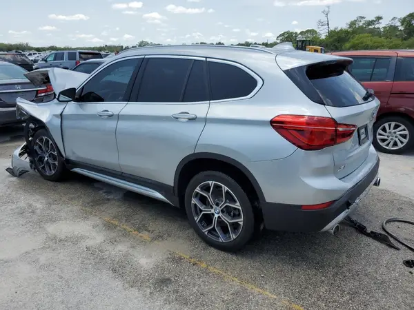 WBXJG7C03L5P57618 2020 BMW X1 - Image 2
