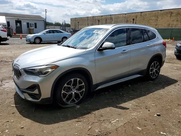 WBXJG7C03L5P72085 2020 BMW X1 - Image 1