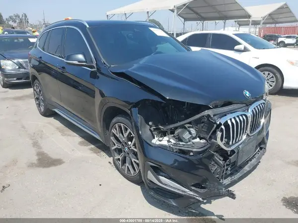 WBXJG7C03L5R99549 2020 BMW X1 - Image 1
