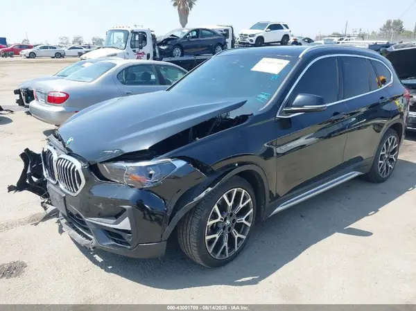 WBXJG7C03L5R99549 2020 BMW X1 - Image 2