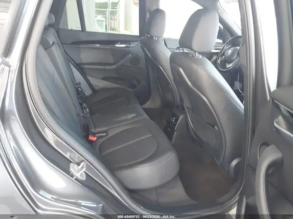 WBXJG7C03M5S26677 2021 BMW X1 - Image 8