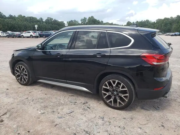 WBXJG7C03M5S26730 2021 BMW X1 - Image 2