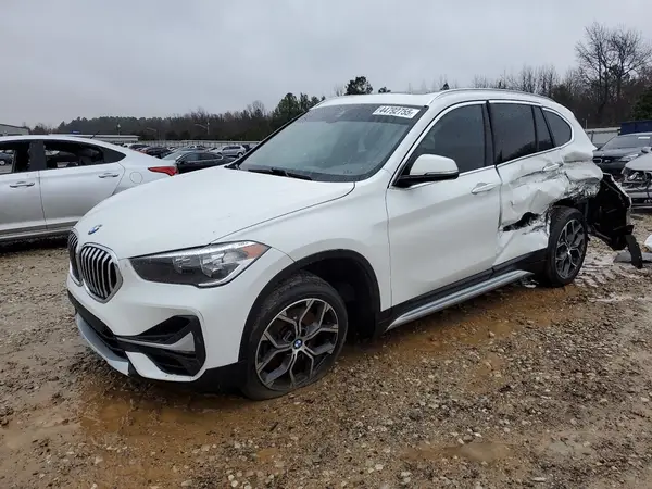 WBXJG7C04L5P25535 2020 BMW X1 - Image 1