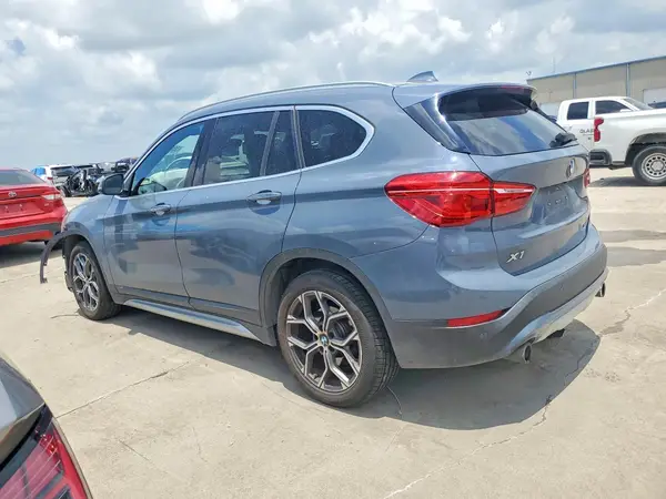 WBXJG7C04M5S00931 2021 BMW X1 - Image 2