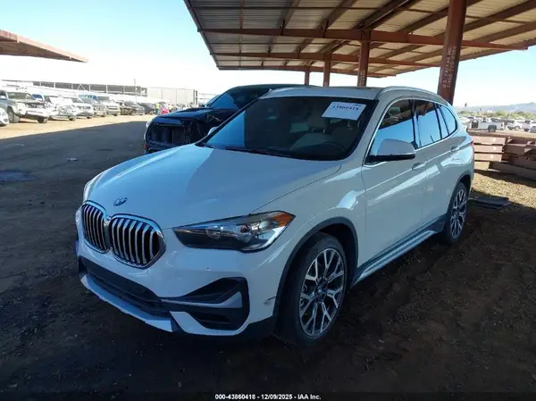 WBXJG7C04M5S14702 2021 BMW X1 - Image 2