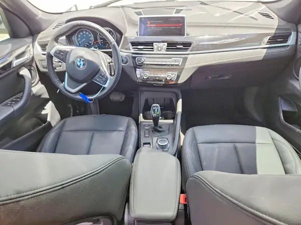 WBXJG7C04M5T10071 2021 BMW X1 - Image 8
