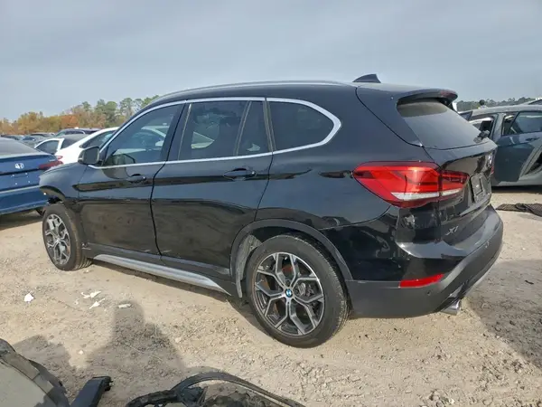 WBXJG7C04M5U03253 2021 BMW X1 - Image 2