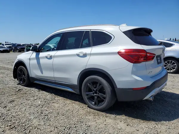 WBXJG7C05L3L84447 2020 BMW X1 - Image 2