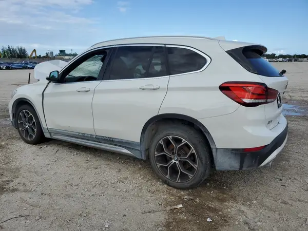 WBXJG7C05L5P30307 2020 BMW X1 - Image 2