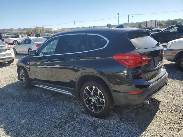 WBXJG7C05L5P31389 2020 BMW X1 - Image 2
