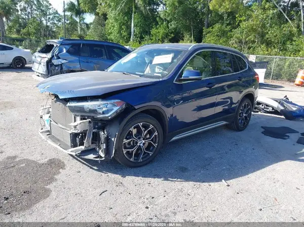 WBXJG7C05M5S36403 2021 BMW X1 - Image 2