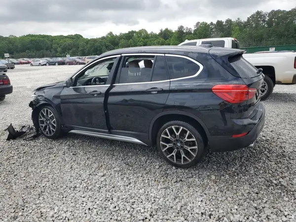 WBXJG7C05M5T28515 2021 BMW X1 - Image 2