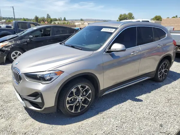 WBXJG7C05M5U21647 2021 BMW X1 - Image 1
