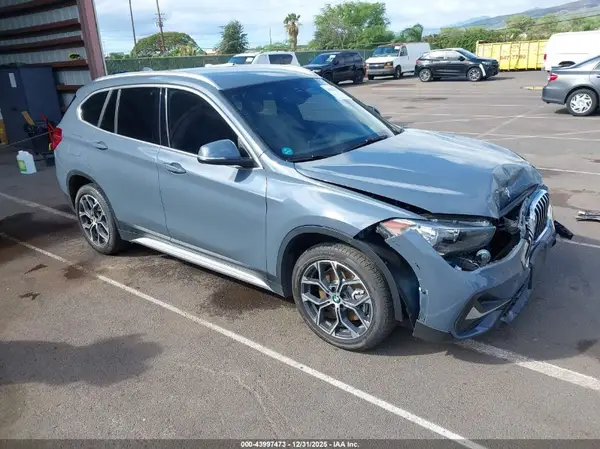 WBXJG7C05N5V19708 2022 BMW X1 - Image 1