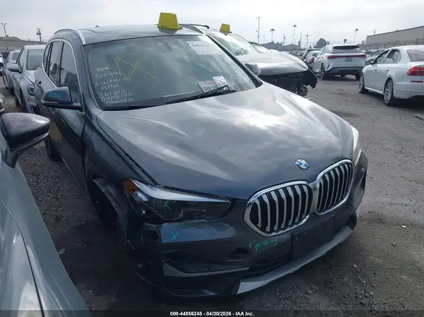 WBXJG7C05N5V28327 2022 BMW X1 - Image 1