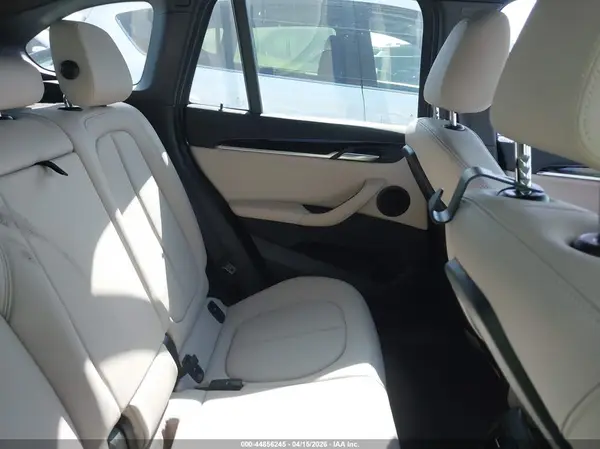 WBXJG7C05N5V28327 2022 BMW X1 - Image 8