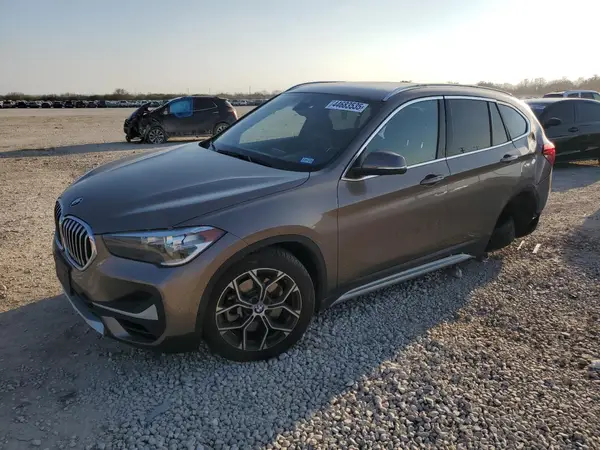WBXJG7C06L5P19686 2020 BMW X1 - Image 1