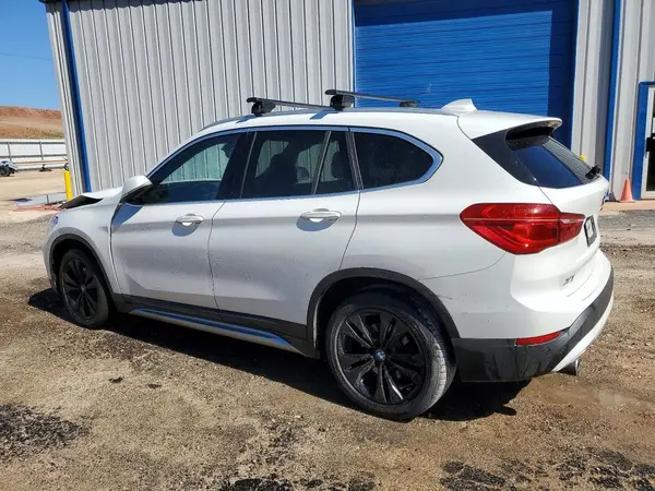 WBXJG7C06L5P71223 2020 BMW X1 - Image 2