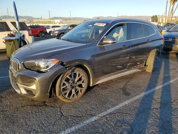 WBXJG7C06M5S52402 2021 BMW X1 - Image 1