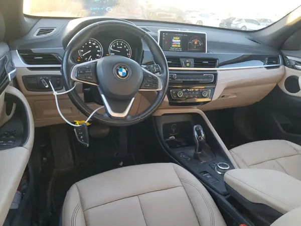 WBXJG7C06M5S52402 2021 BMW X1 - Image 8