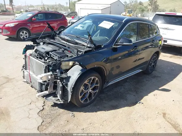 WBXJG7C06N5V35528 2022 BMW X1 - Image 2