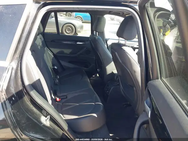 WBXJG7C06N5V35528 2022 BMW X1 - Image 8