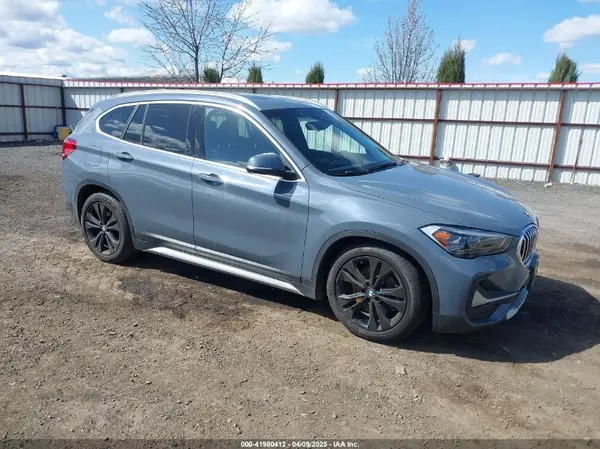 WBXJG7C07L5P27814 2020 BMW X1 - Image 1