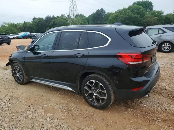 WBXJG7C07M5S50772 2021 BMW X1 - Image 2