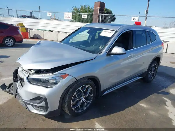 WBXJG7C07M5T71639 2021 BMW X1 - Image 2