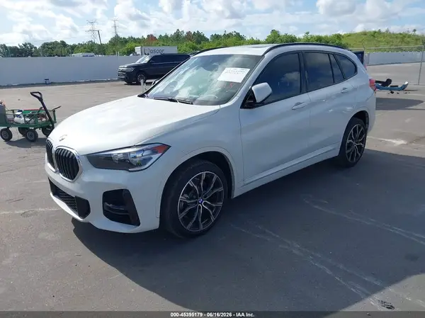 WBXJG7C07M5T84682 2021 BMW X1 - Image 2