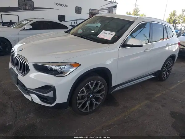 WBXJG7C08L5P53354 2020 BMW X1 - Image 2