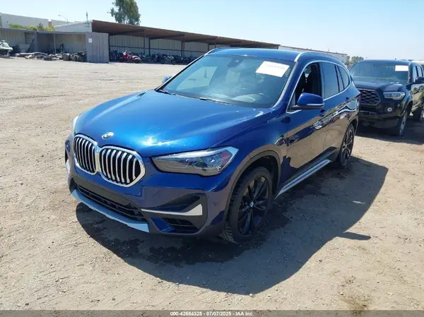 WBXJG7C08L5P54729 2020 BMW X1 - Image 2