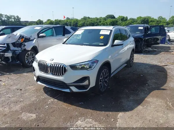 WBXJG7C08L5R53392 2020 BMW X1 - Image 2