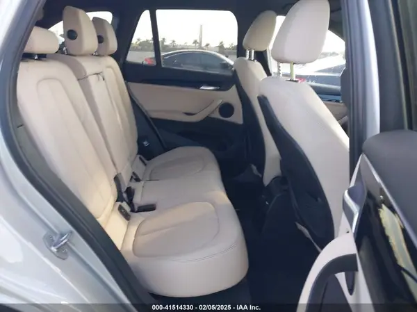 WBXJG7C08L5R71214 2020 BMW X1 - Image 8