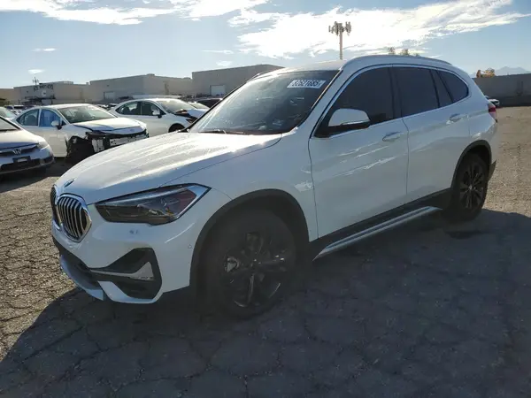 WBXJG7C08L5R83055 2020 BMW X1 - Image 1