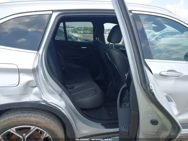 WBXJG7C08L5R93746 2020 BMW X1 - Image 8