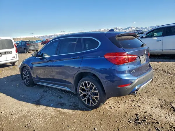 WBXJG7C08M3M70885 2021 BMW X1 - Image 2