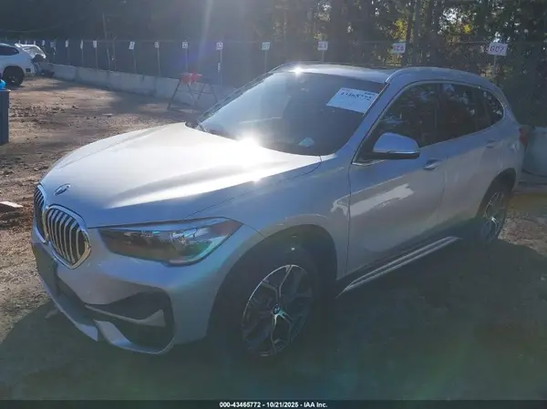 WBXJG7C08M5S35357 2021 BMW X1 - Image 2