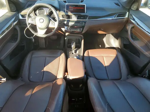 WBXJG7C08M5S76250 2021 BMW X1 - Image 8