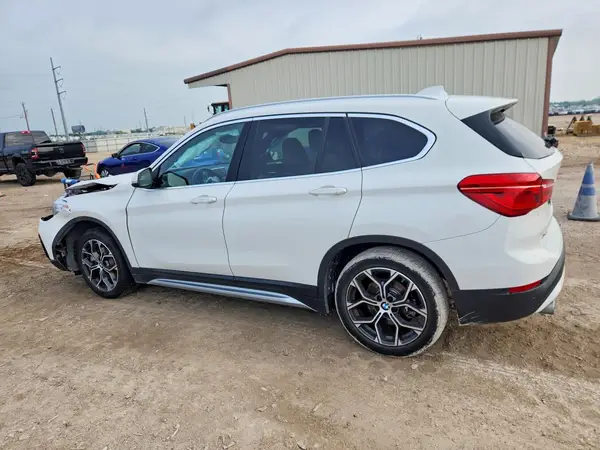 WBXJG7C08N5U61285 2022 BMW X1 - Image 2