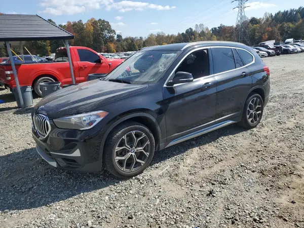 WBXJG7C09L5P99565 2020 BMW X1 - Image 1