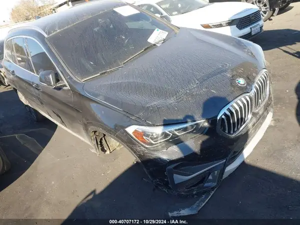 WBXJG7C09L5R72887 2020 BMW X1 - Image 1