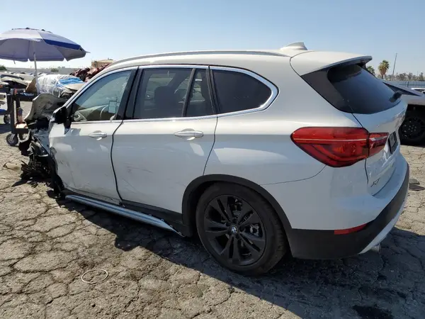 WBXJG7C09L5R88149 2020 BMW X1 - Image 2