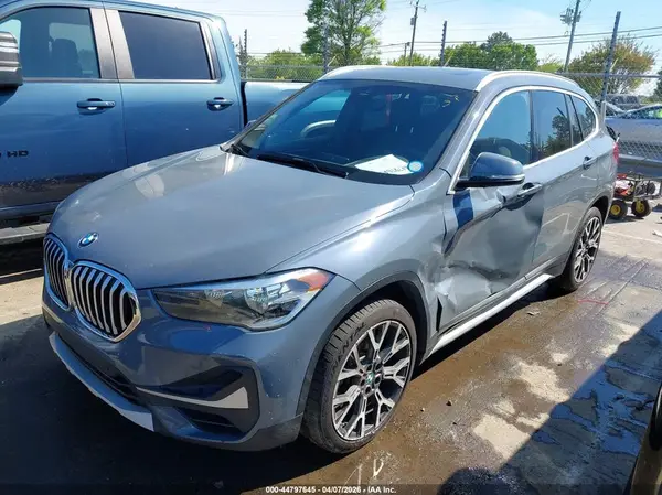 WBXJG7C09M5S08085 2021 BMW X1 - Image 2