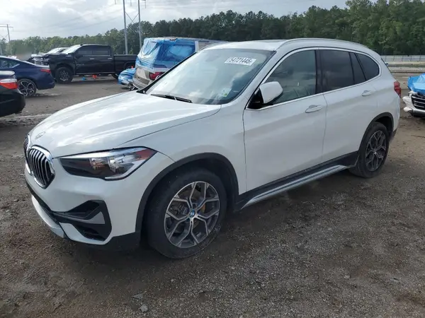 WBXJG7C09M5S67931 2021 BMW X1 - Image 1