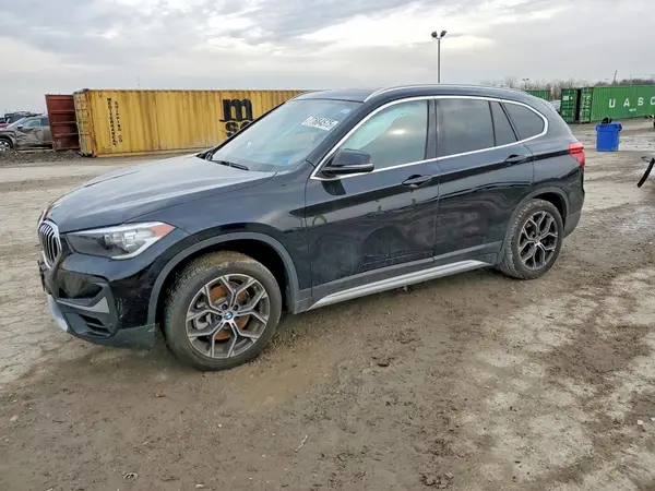 WBXJG7C09M5T17713 2021 BMW X1 - Image 1