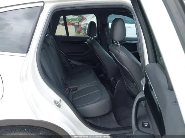 WBXJG7C09M5U34188 2021 BMW X1 - Image 8