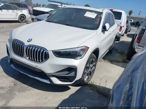 WBXJG7C09N5U68066 2022 BMW X1 - Image 2